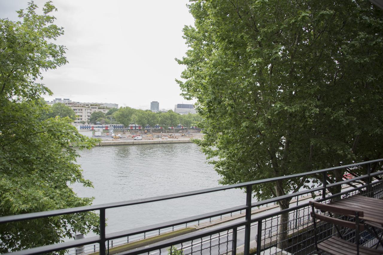 Veeve - By The Riverbank Paris Eksteriør billede