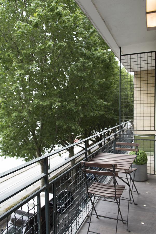 Veeve - By The Riverbank Paris Eksteriør billede